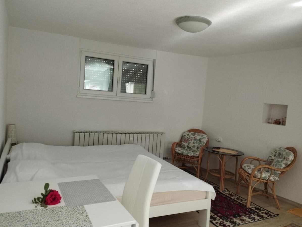 Apartman Medrese 塞拉耶佛 外观 照片